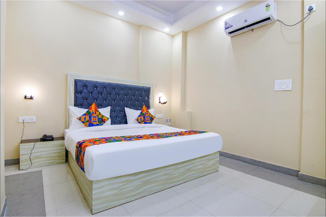Fabhotel Ashok Vihar - Nr North Campus, Delhi University New Delhi Extérieur photo