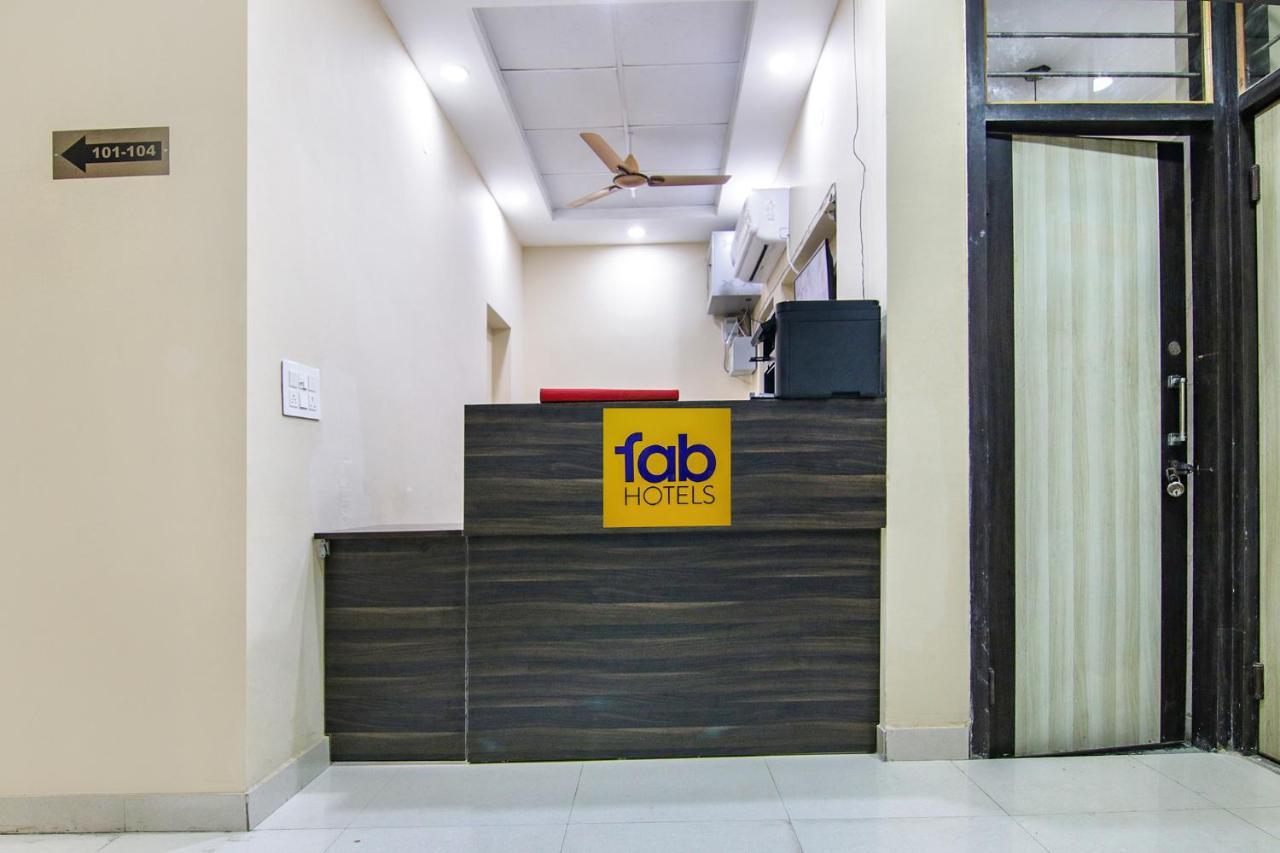 Fabhotel Ashok Vihar - Nr North Campus, Delhi University New Delhi Extérieur photo