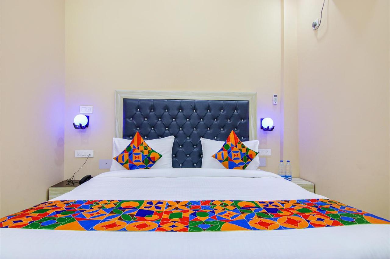 Fabhotel Ashok Vihar - Nr North Campus, Delhi University New Delhi Extérieur photo