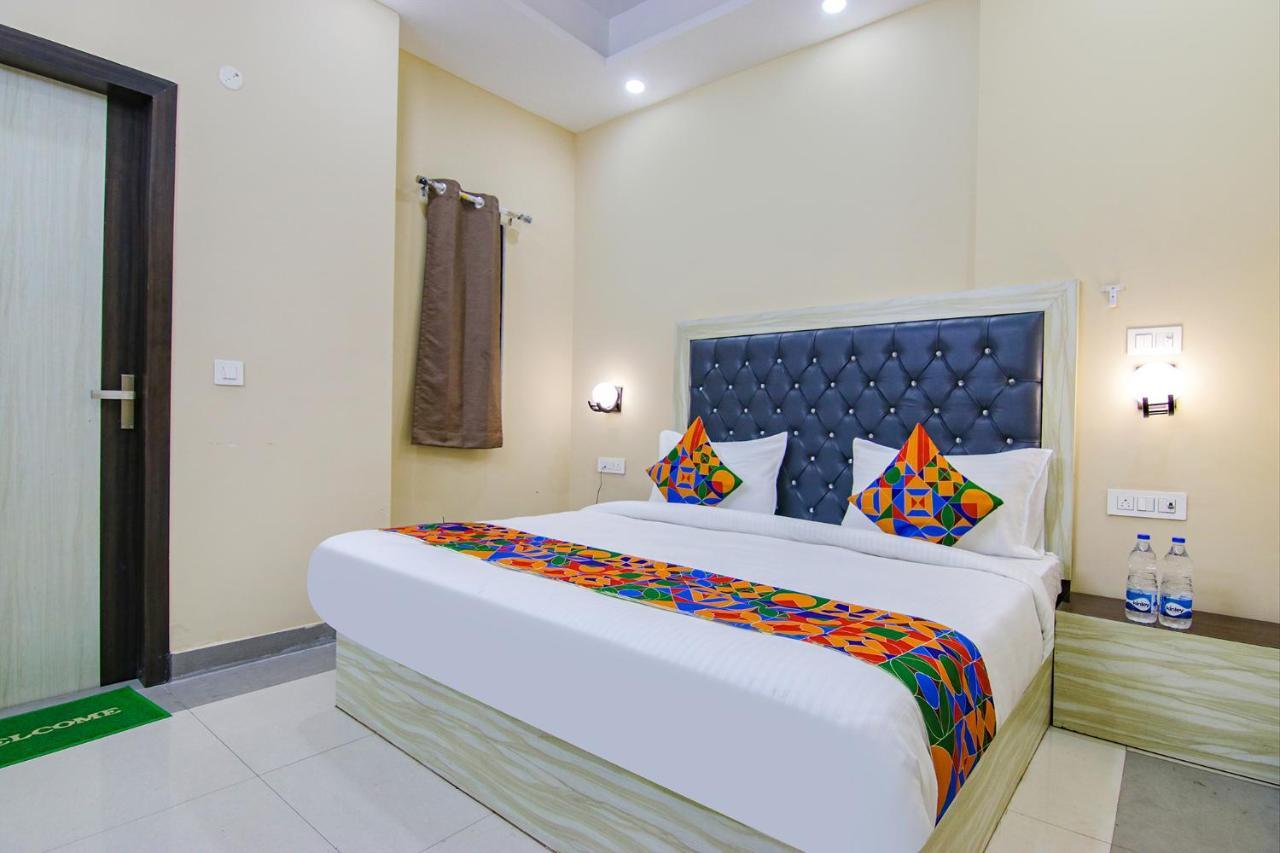 Fabhotel Ashok Vihar - Nr North Campus, Delhi University New Delhi Extérieur photo