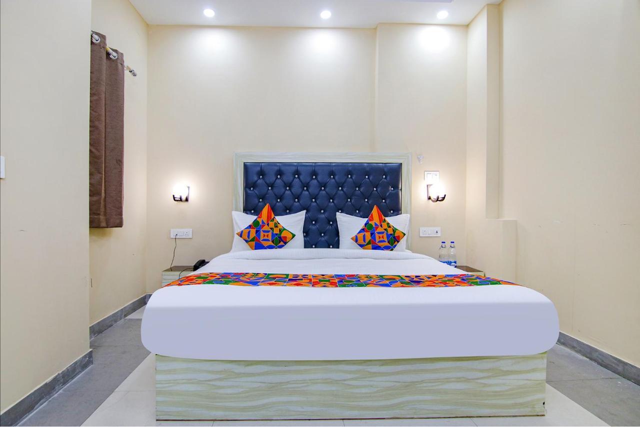 Fabhotel Ashok Vihar - Nr North Campus, Delhi University New Delhi Extérieur photo
