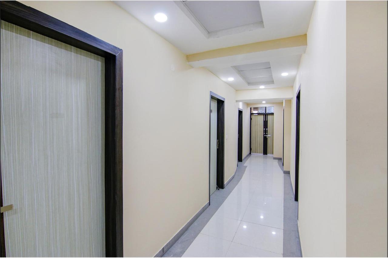 Fabhotel Ashok Vihar - Nr North Campus, Delhi University New Delhi Extérieur photo